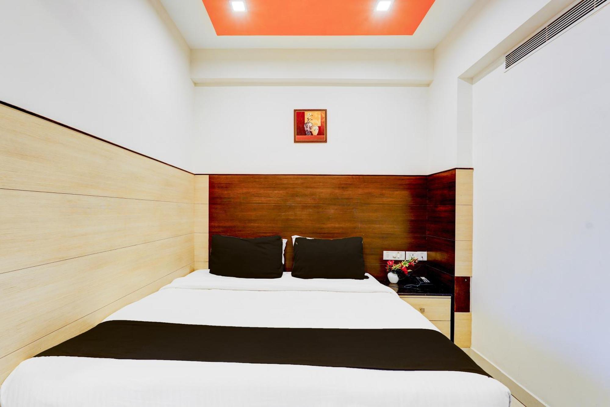 Super Townhouse Chennai Near Airport Formerly Sai Bala Budget Extérieur photo