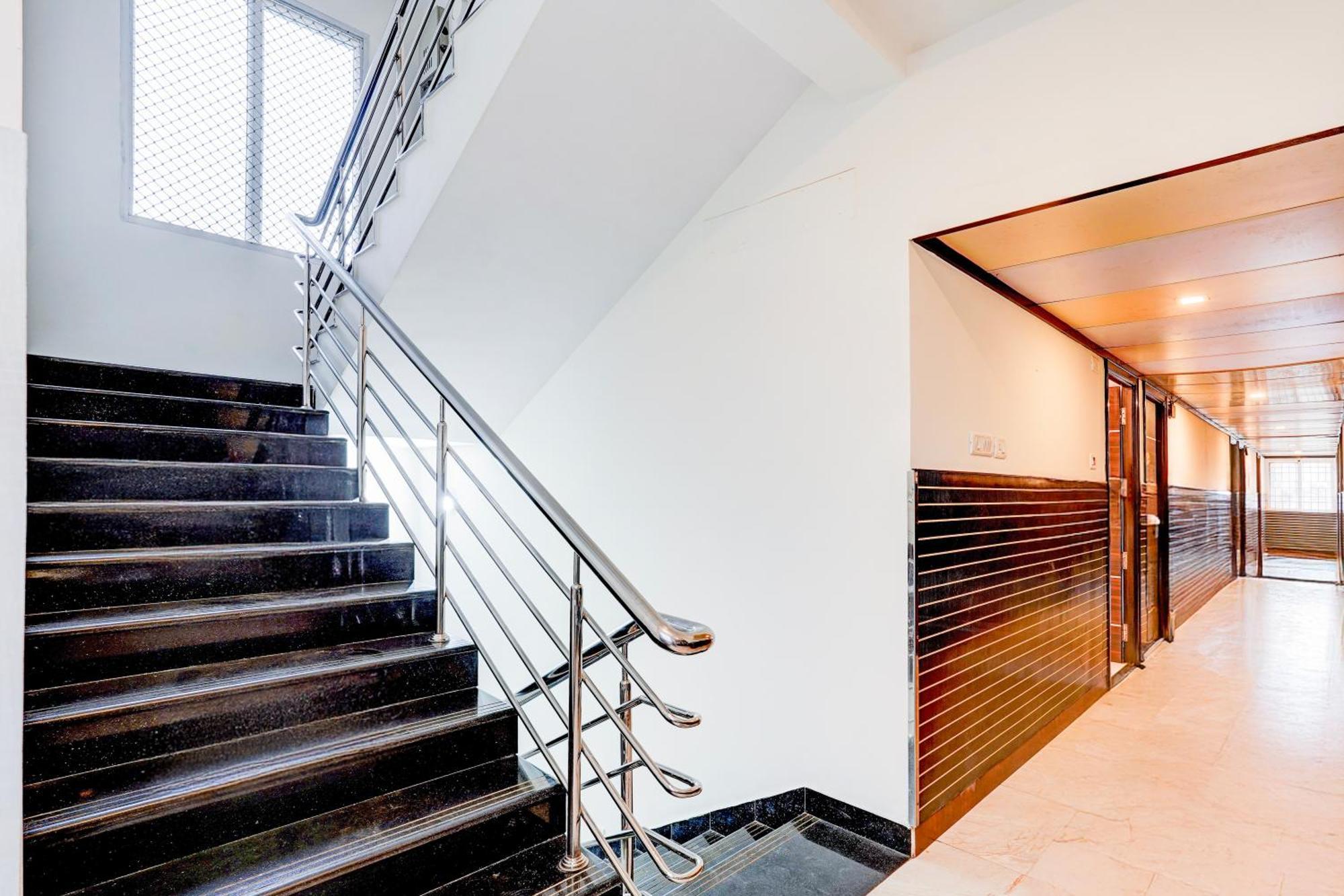 Super Townhouse Chennai Near Airport Formerly Sai Bala Budget Extérieur photo