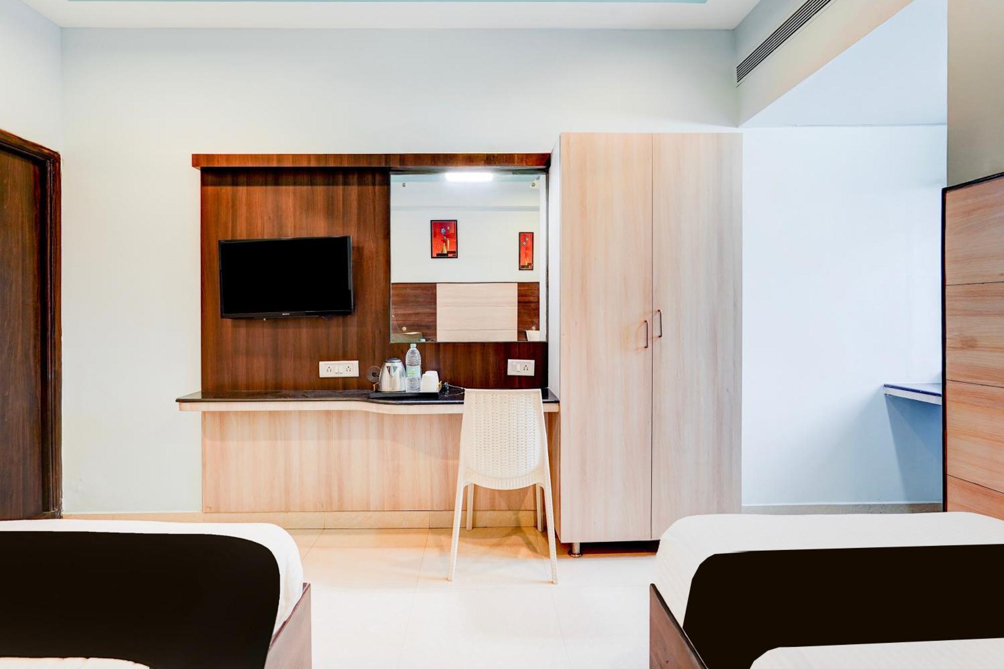 Super Townhouse Chennai Near Airport Formerly Sai Bala Budget Extérieur photo