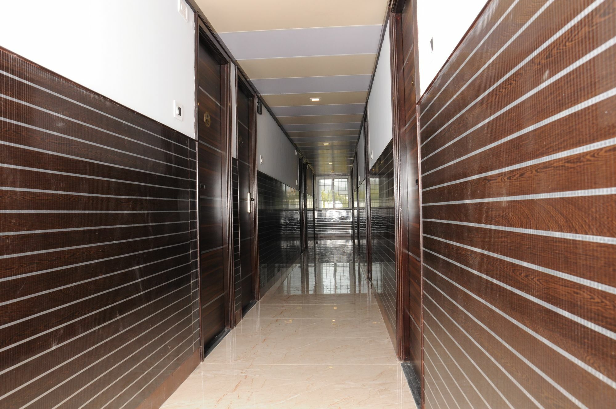 Super Townhouse Chennai Near Airport Formerly Sai Bala Budget Extérieur photo